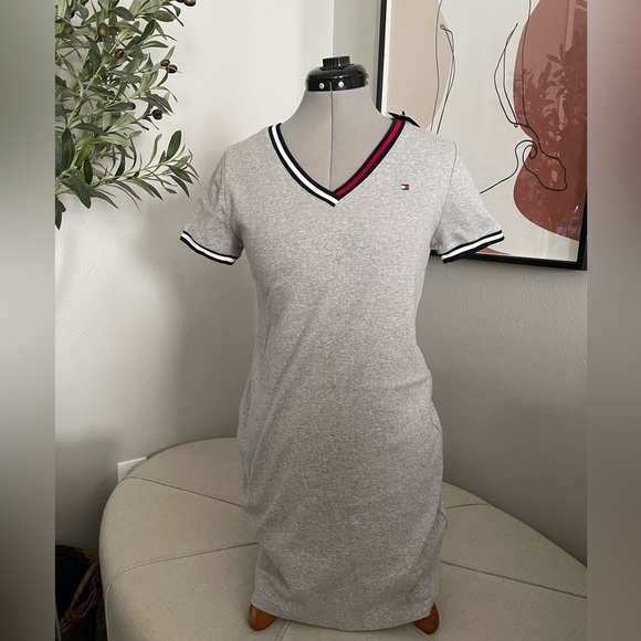 NWT Tommy Hilfiger shirt dress - Picture 2 of 6